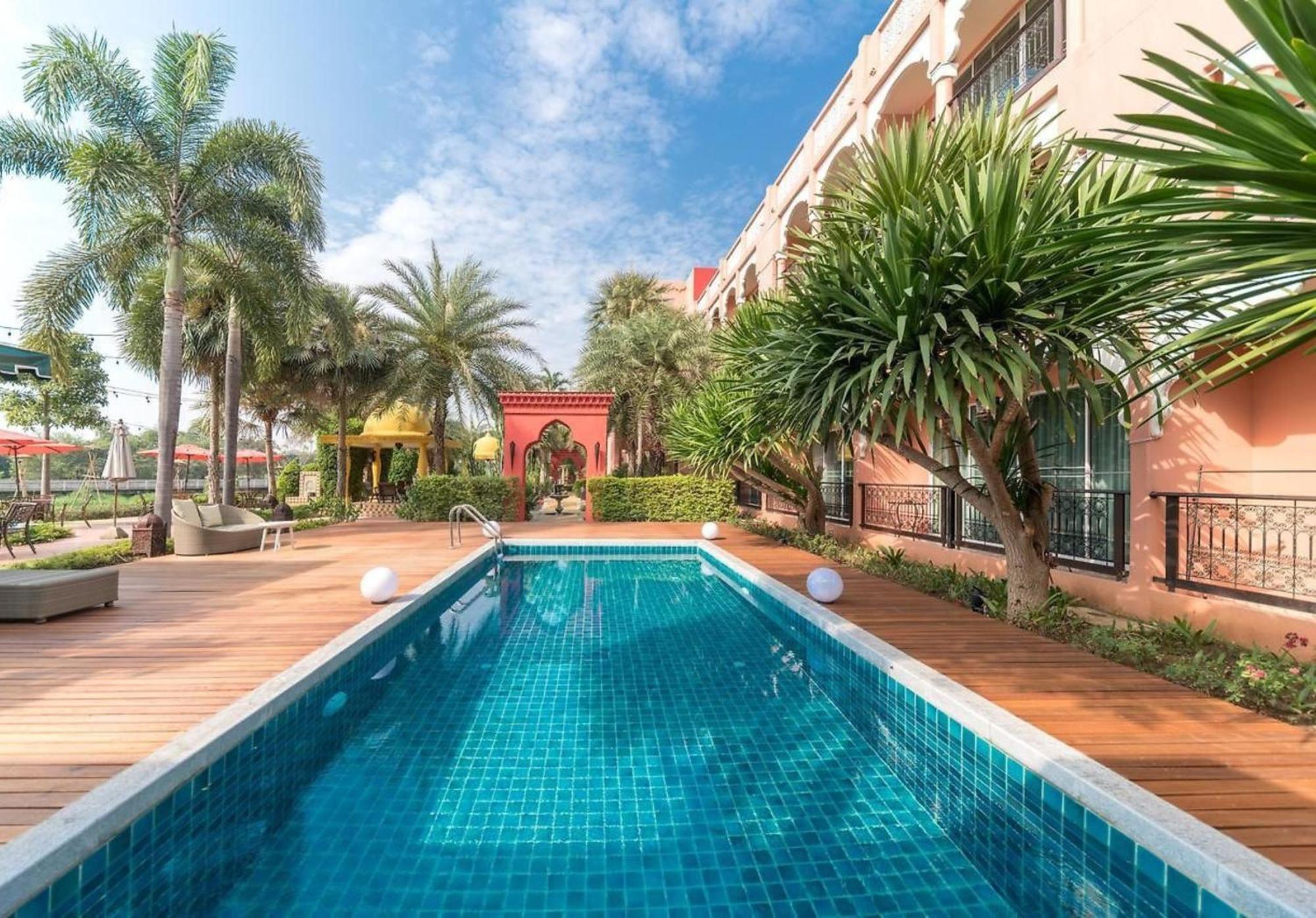 Sheik Istana Hotel Chiangmal Chiang Mai Zewnętrze zdjęcie