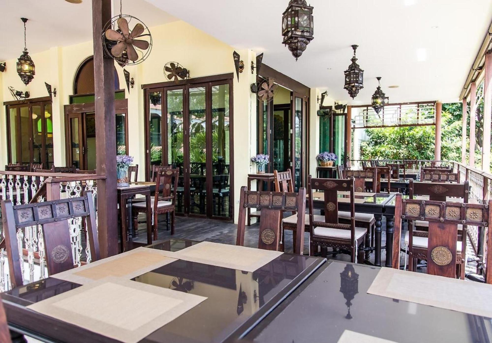 Sheik Istana Hotel Chiangmal Chiang Mai Zewnętrze zdjęcie