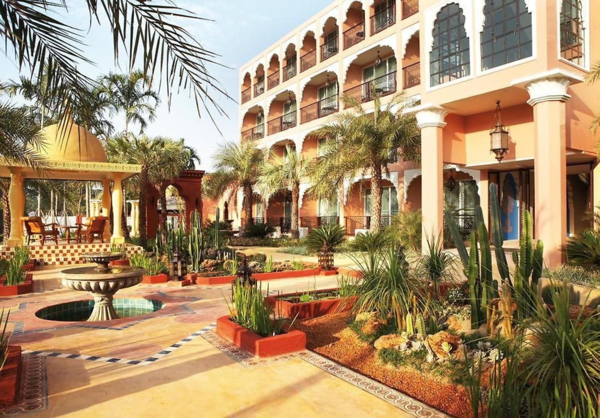 Sheik Istana Hotel Chiangmal Chiang Mai Zewnętrze zdjęcie