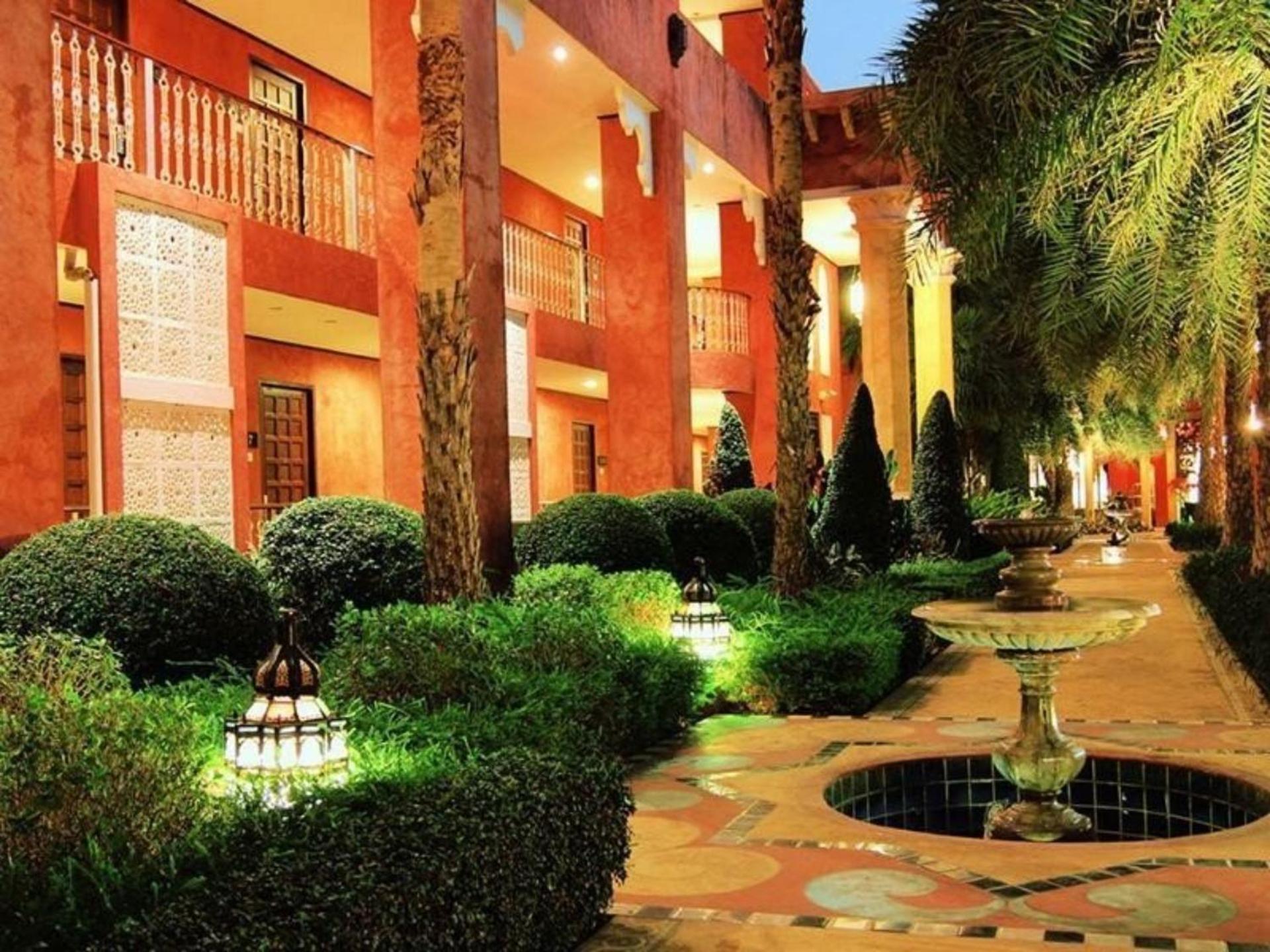 Sheik Istana Hotel Chiangmal Chiang Mai Zewnętrze zdjęcie