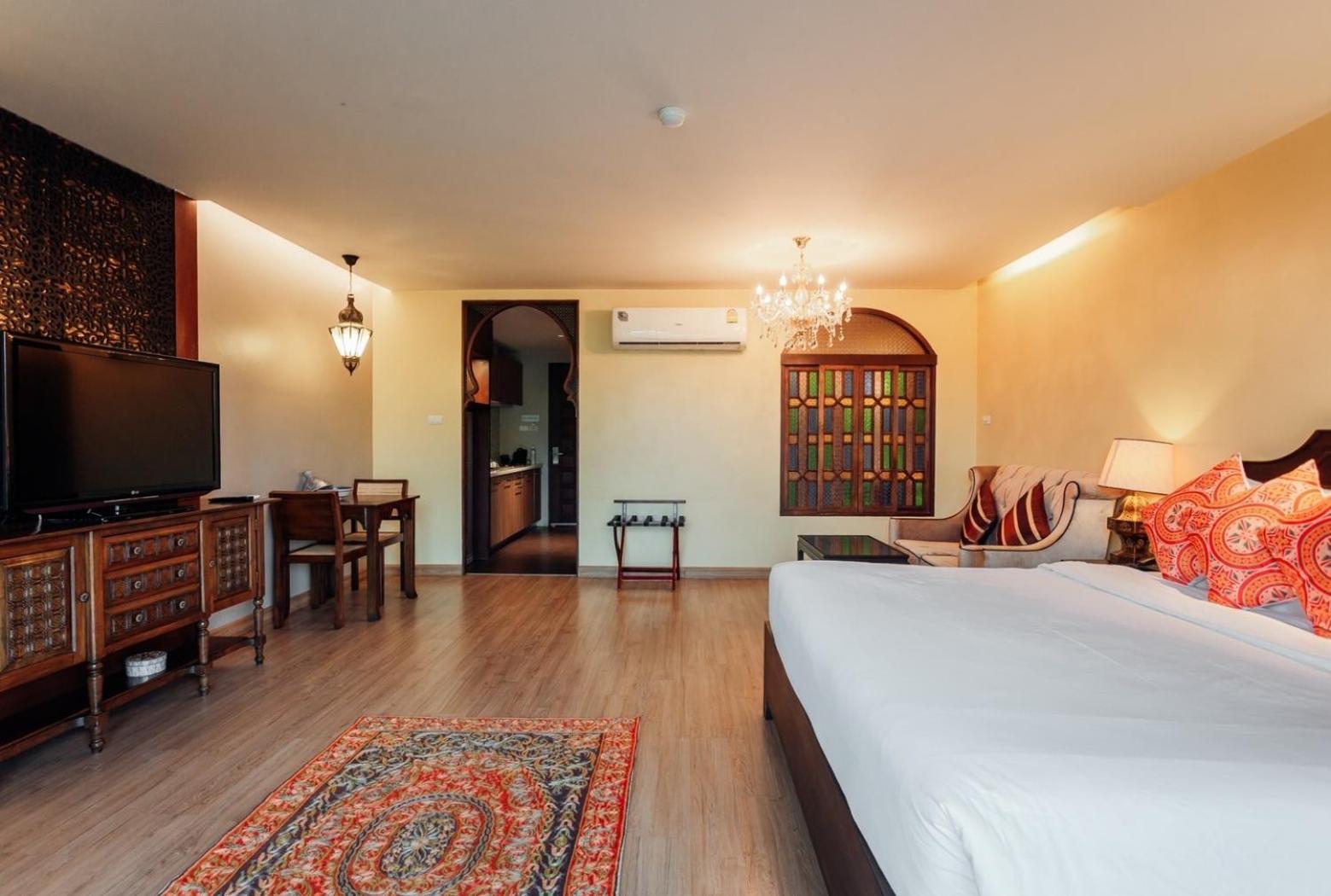 Sheik Istana Hotel Chiangmal Chiang Mai Zewnętrze zdjęcie