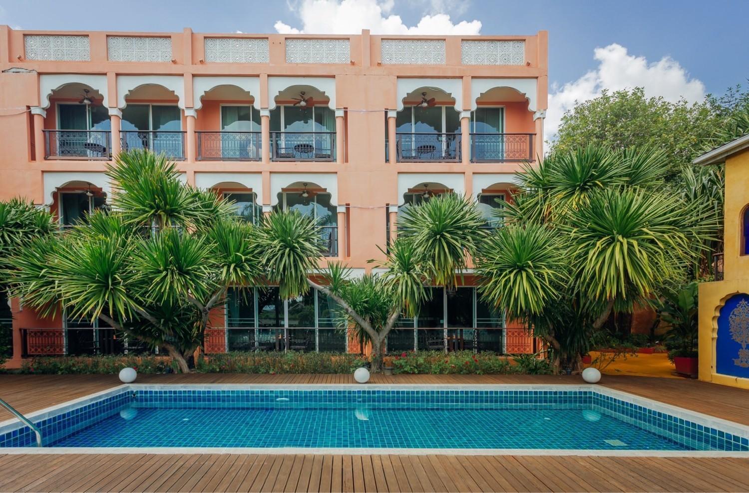 Sheik Istana Hotel Chiangmal Chiang Mai Zewnętrze zdjęcie