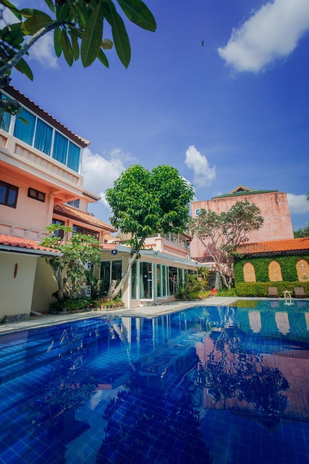 Sheik Istana Hotel Chiangmal Chiang Mai Zewnętrze zdjęcie